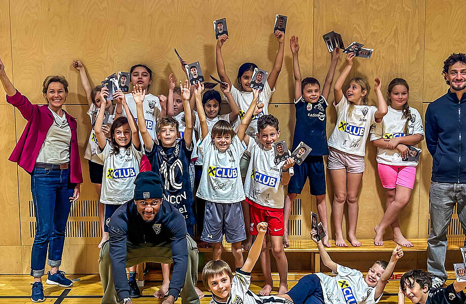 Schultour: Ein erfolgreicher Besuch in vier Volksschulen