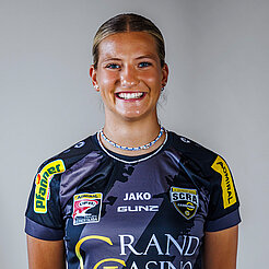 Leonie Schmidle Stürmerin SCR-Altach