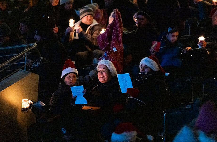 Neue Sektoren beim Weihnachtssingen geöffnet