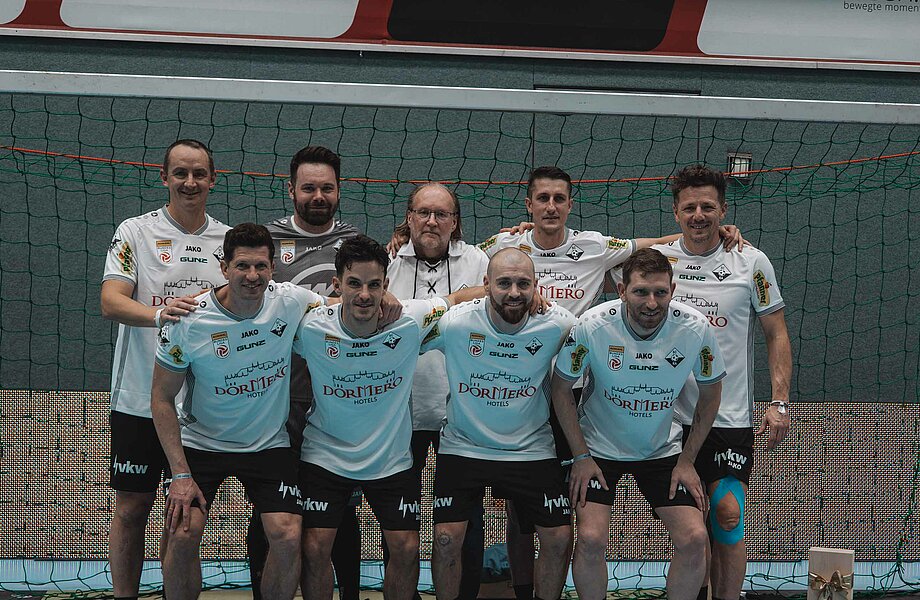 SCR Altach Legenden holen Platz 2: Trikot-Auktion zugunsten des Nachwuchses gestartet